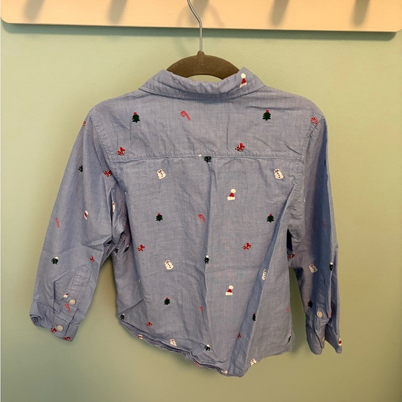 H&M Christmas Button Down Shirt - Picture 5 of 6